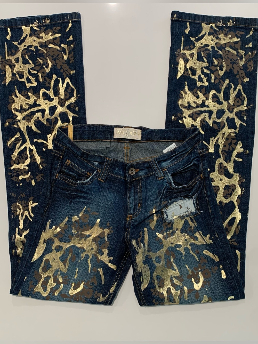 NWOT Waggon Paris Y2K Gilded Metallic Gold Paint Distressed Jeans, VTG Grunge 28 - Picture 3 of 16